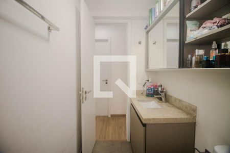 Apartamento à venda com 81m², 3 quartos e 2 vagasBanheiro Social