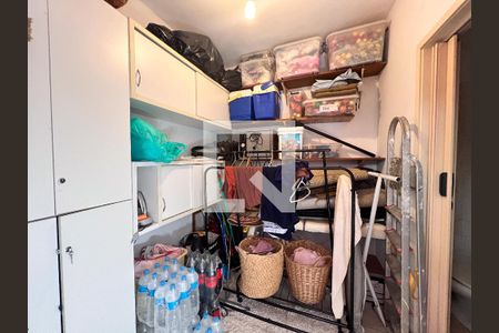 Casa de condomínio à venda com 480m², 5 quartos e 2 vagasQuarto Empregada