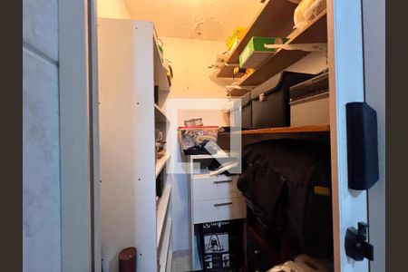 Casa de condomínio à venda com 480m², 5 quartos e 2 vagasCloset - Suite 03