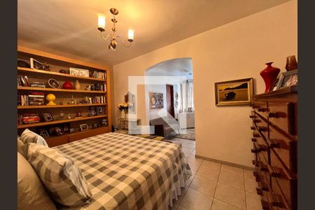 Casa de condomínio à venda com 480m², 5 quartos e 2 vagasSuite 02