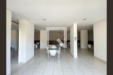Apartamento para alugar com 170m², 3 quartos e 2 vagasÁrea comum - Salão de festas