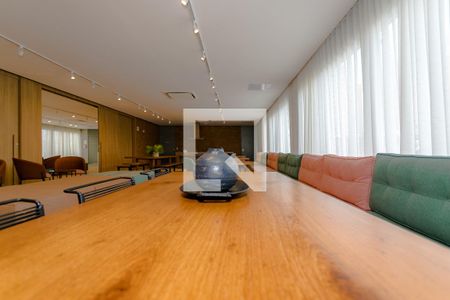 Apartamento para alugar com 57m², 2 quartos e 1 vagaÁrea comum - Salão de Festas