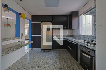 Apartamento para alugar com 116m², 3 quartos e 2 vagasCozinha