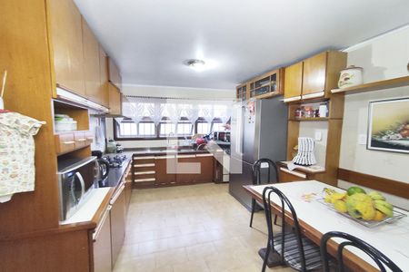 Casa à venda com 165m², 5 quartos e 1 vagaCozinha