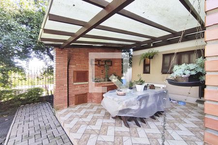 Casa à venda com 165m², 5 quartos e 1 vagaÁrea externa