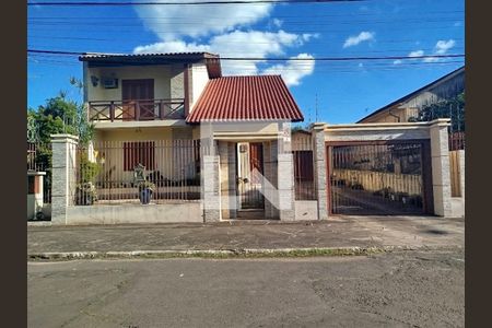 Casa à venda com 165m², 5 quartos e 1 vagaFachada