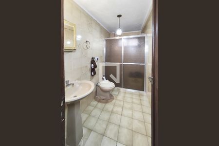 Casa à venda com 165m², 5 quartos e 1 vagaBanheiro 3