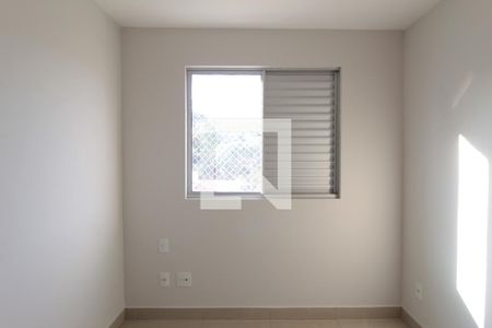 Apartamento à venda com 80m², 3 quartos e 2 vagasQuarto 2
