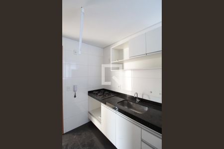 Apartamento à venda com 80m², 3 quartos e 2 vagasCozinha e Área de Serviço