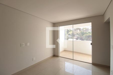 Sala de apartamento à venda com 3 quartos, 80m² em Serrano, Belo Horizonte