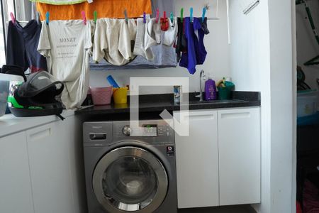 Apartamento à venda com 127m², 3 quartos e 1 vagaÁrea de Serviço