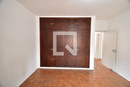 Casa para alugar com 358m², 5 quartos e 4 vagasQuarto 2