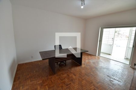 Casa para alugar com 358m², 5 quartos e 4 vagasQuarto 4