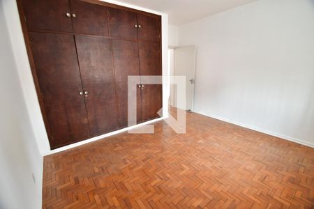 Casa para alugar com 358m², 5 quartos e 4 vagasQuarto 2