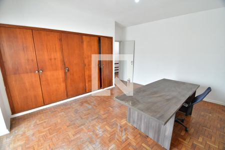 Casa para alugar com 358m², 5 quartos e 4 vagasQuarto 4