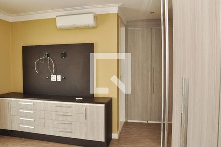 Casa de condomínio para alugar com 177m², 3 quartos e 4 vagasSuíte 3