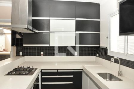 Casa de condomínio para alugar com 177m², 3 quartos e 4 vagasCozinha