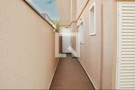 Casa de condomínio para alugar com 177m², 3 quartos e 4 vagasCorredor