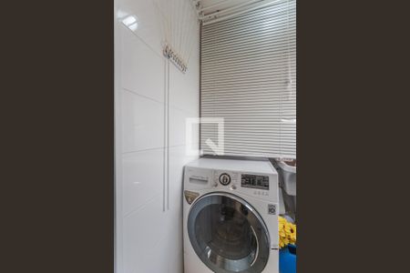 Apartamento à venda com 90m², 2 quartos e 2 vagasCozinha e Área de Serviço