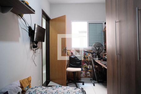 Casa à venda com 100m², 3 quartos e 2 vagas Casa à venda com 100m², 3 quartos e 2 vagasQuarto 2