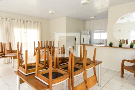 Apartamento à venda com 57m², 2 quartos e 1 vaga Apartamento à venda com 57m², 2 quartos e 1 vagaÁrea comum - Salão de festas