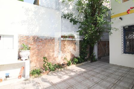 Casa à venda com 177m², 3 quartos e 2 vagas Casa à venda com 177m², 3 quartos e 2 vagasGaragem
