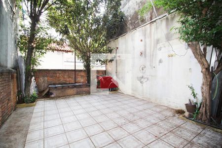 Casa à venda com 177m², 3 quartos e 2 vagas Casa à venda com 177m², 3 quartos e 2 vagasQuintal