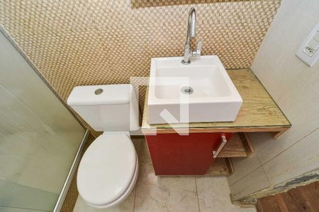 Casa de condomínio à venda com 85m², 2 quartos e 1 vaga Casa de condomínio à venda com 85m², 2 quartos e 1 vagaBanheiro