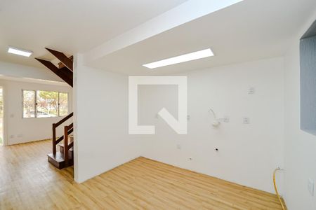 Casa de condomínio à venda com 85m², 2 quartos e 1 vaga Casa de condomínio à venda com 85m², 2 quartos e 1 vagaCozinha