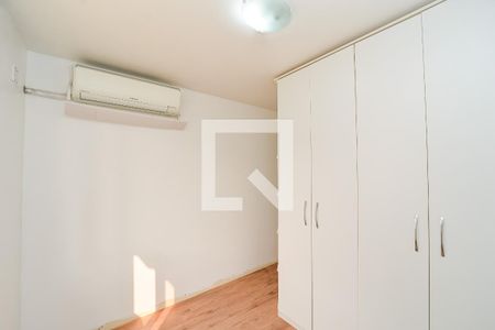 Quarto 2 de casa de condomínio à venda com 2 quartos, 85m² em Sarandi, Porto Alegre