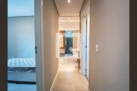 Corredor de apartamento para alugar com 2 quartos, 44m² em Butantã, São Paulo