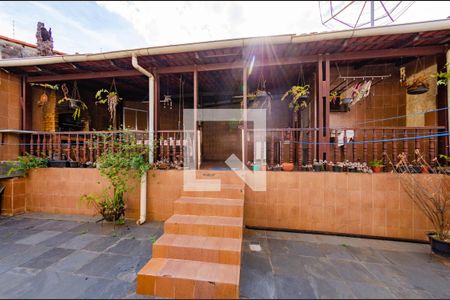 Casa à venda com 290m², 4 quartos e 4 vagasQuintal