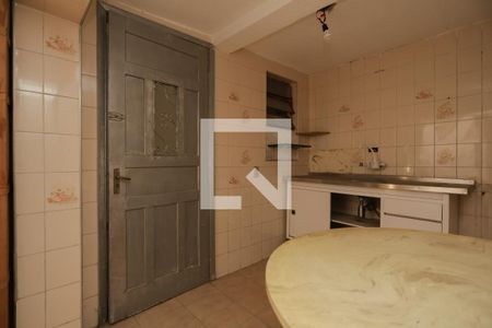 Casa à venda com 98m², 2 quartos e 2 vagas Casa à venda com 98m², 2 quartos e 2 vagasCozinha