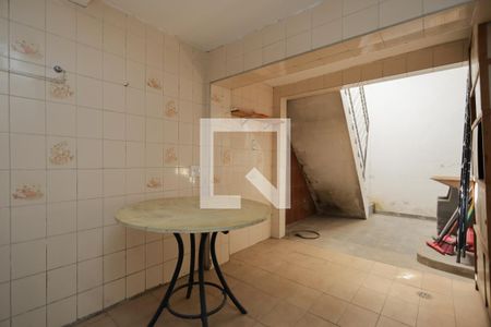 Casa à venda com 98m², 2 quartos e 2 vagas Casa à venda com 98m², 2 quartos e 2 vagasCozinha