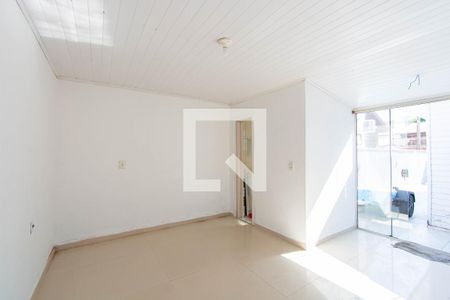 Suíte de casa à venda com 3 quartos, 120m² em São José, Canoas