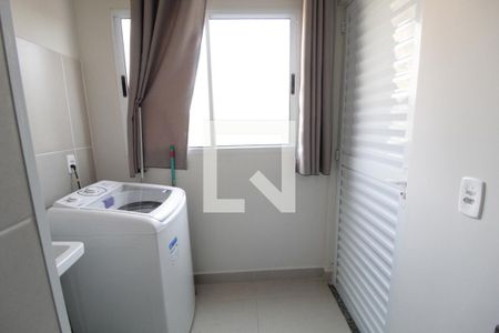 Apartamento para alugar com 60m², 2 quartos e 1 vagaÁrea de Serviço