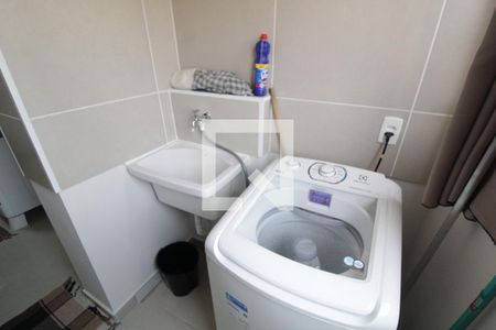 Apartamento para alugar com 60m², 2 quartos e 1 vagaÁrea de Serviço