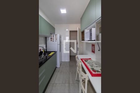 Apartamento à venda com 62m², 2 quartos e 1 vagaCozinha e Área de Serviço