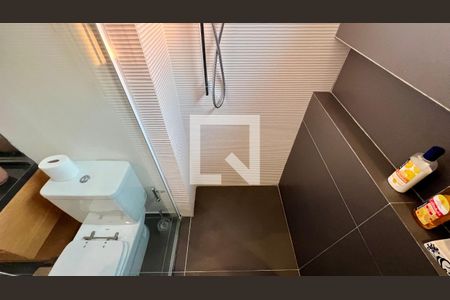 Apartamento para alugar com 235m², 2 quartos e 3 vagas Apartamento para alugar com 235m², 2 quartos e 3 vagasBanheiro da Suíte 2