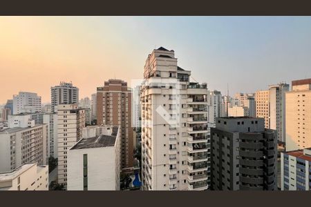 Apartamento para alugar com 235m², 2 quartos e 3 vagas Apartamento para alugar com 235m², 2 quartos e 3 vagasVista da Varanda