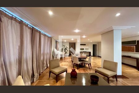 Apartamento para alugar com 235m², 2 quartos e 3 vagas Apartamento para alugar com 235m², 2 quartos e 3 vagasSalão de Festas