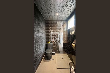 Apartamento para alugar com 235m², 2 quartos e 3 vagas Apartamento para alugar com 235m², 2 quartos e 3 vagasBanheiro