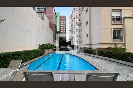 Apartamento para alugar com 235m², 2 quartos e 3 vagas Apartamento para alugar com 235m², 2 quartos e 3 vagasPiscina