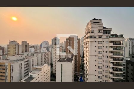 Apartamento para alugar com 235m², 2 quartos e 3 vagas Apartamento para alugar com 235m², 2 quartos e 3 vagasVista da Varanda