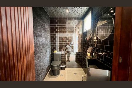 Apartamento para alugar com 235m², 2 quartos e 3 vagas Apartamento para alugar com 235m², 2 quartos e 3 vagasBanheiro