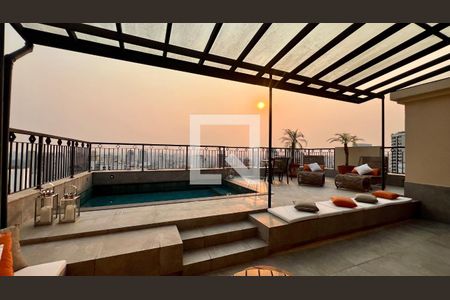 Apartamento para alugar com 235m², 2 quartos e 3 vagas Apartamento para alugar com 235m², 2 quartos e 3 vagasCobertura