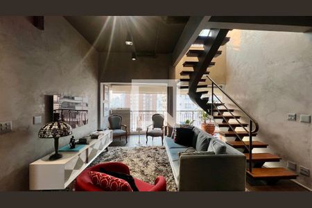 Sala de TV de apartamento para alugar com 2 quartos, 235m² em Paraíso, São Paulo