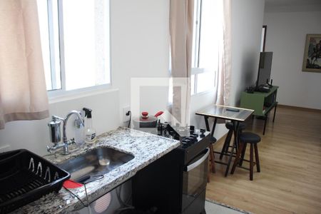 Apartamento à venda com 44m², 2 quartos e 1 vagaCozinha e Área de Serviço