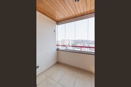 Sacada de apartamento à venda com 2 quartos, 70m² em Quitaúna, Osasco