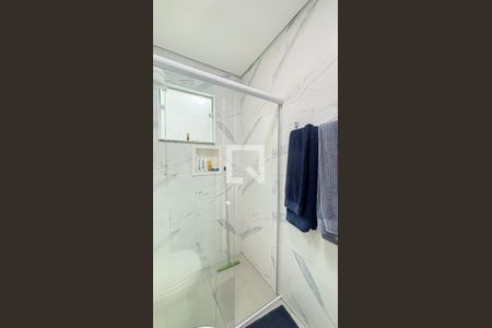 Casa à venda com 80m², 2 quartos e 4 vagas Casa à venda com 80m², 2 quartos e 4 vagasBanheiro